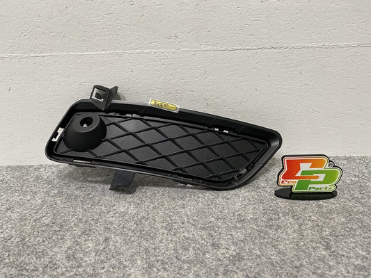 新品!X3 F25 純正 右 フロント バンパー グリル 5111 7249596 51117249596 素地 BMW(140775)
