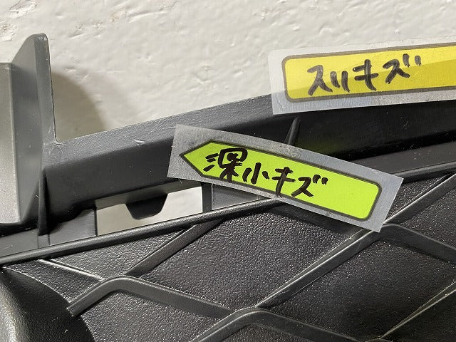 新品!X3 F25 純正 右 フロント バンパー グリル 5111 7249596 51117249596 素地 BMW(140776)