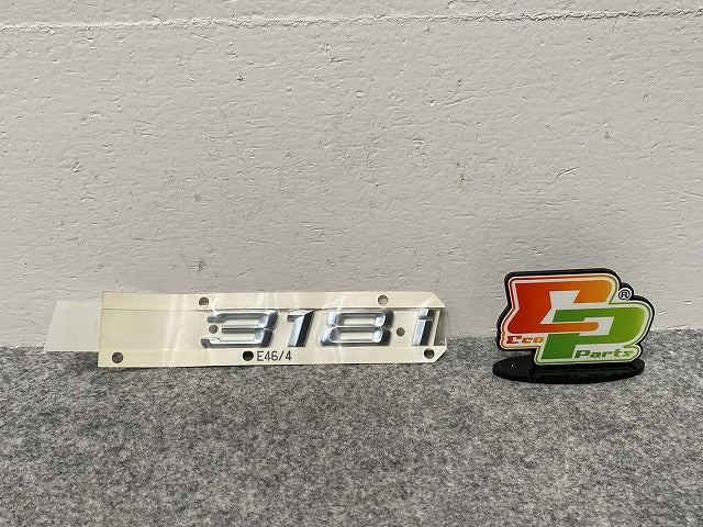 新品!3シリーズ E46 リア エンブレム 51.14-8195096 51148195096 メッキ BMW(140786)