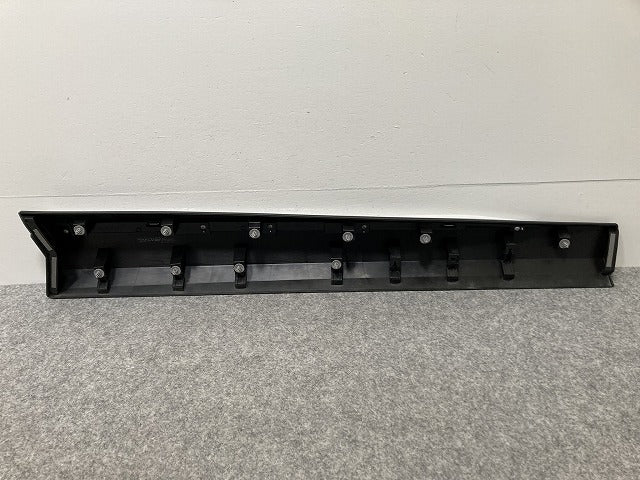 エクストレイル/X-TRAIL T33/SNT33 純正 左 フロント ドア サイドパネル 80871 6RA0B 素地/メッキ 日産(140816)