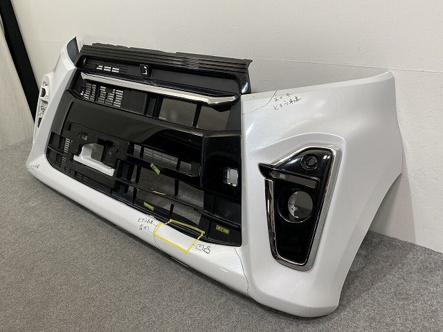 タント カスタム/シフォン カスタム LA600S/F/LA610S/F 純正 前期 フロント バンパー グリル付 52119-B2G00 ホワイトパール W25(140820)