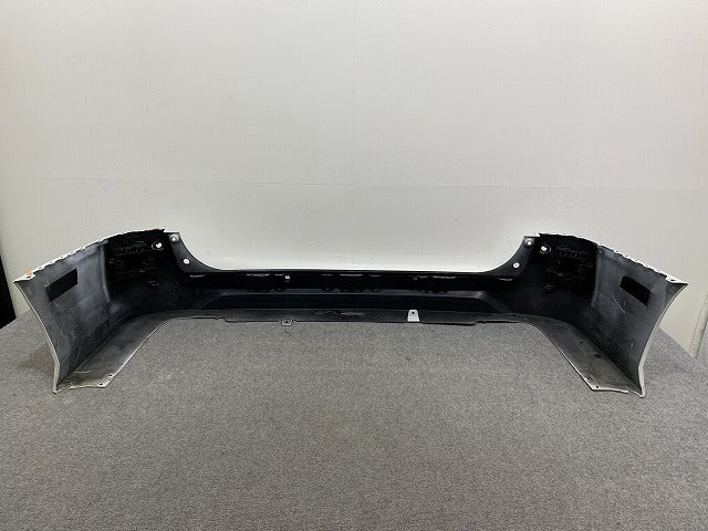 セレナ/ハイウェイスター C28/FC28/FNC28 e-POWER/ルキシオン/GFC28 純正 リア バンパー 85022 7DF0H プリズムホワイト QBE 日産(140840)