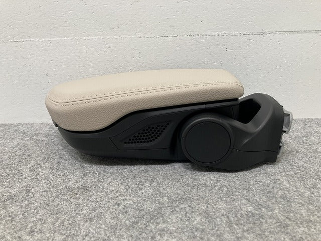 新品!X1 F48 純正  アームレスト/肘掛/ひじ掛け 1269102 51169317576 BMW(140889)