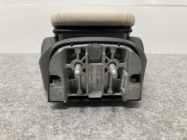 新品!X1 F48 純正  アームレスト/肘掛/ひじ掛け 1269102 51169317576 BMW(140889)