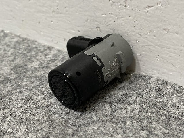 新品!7シリーズ E65/E66 純正  パーキング PDC センサー 602 910 6 989 130 66206989160 ブラック メタリック BMW(140937)