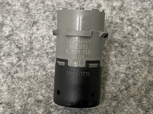 新品!7シリーズ E65/E66 純正  パーキング PDC センサー 602 910 6 989 130 66206989160 ブラック メタリック BMW(140937)