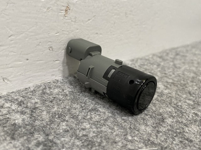 新品!7シリーズ E65/E66 純正  パーキング PDC センサー 602 915 6 989 131 66206989174 ブラック メタリック BMW(140942)