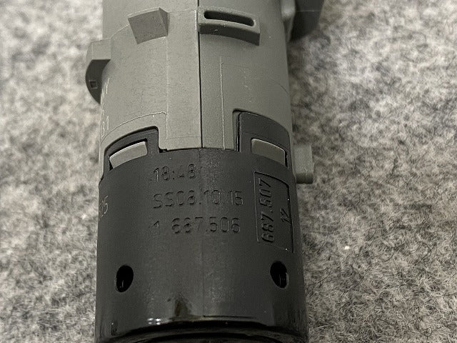 新品!7シリーズ E65/E66 純正  パーキング PDC センサー 602 915 6 989 131 66206989174 ブラック メタリック BMW(140943)