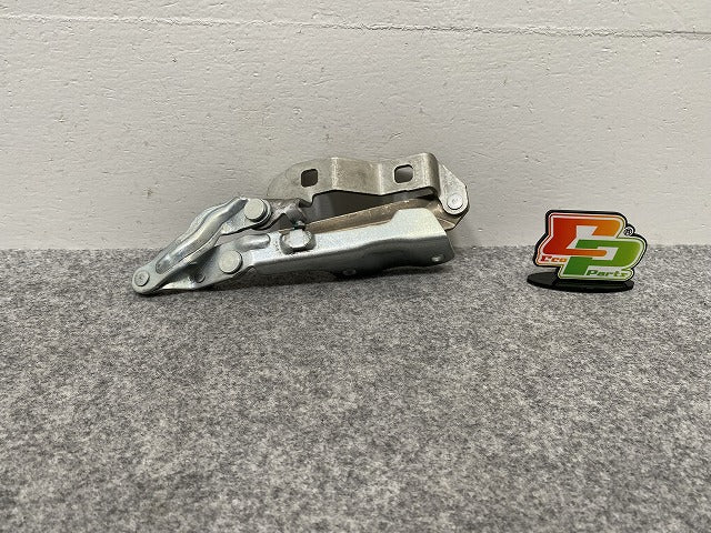 新品!ニュービートル 9C系 純正 左 フロント ボンネット ヒンジ 1C0 823 301 1C0823301H フォルクスワーゲン(141025)