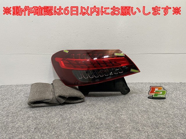 Eクラス W213 2017-2023 純正 左 テールランプ/ライト/レンズ LED AL Automotive Lighting A2139065309 メルセデスベンツ(141043)