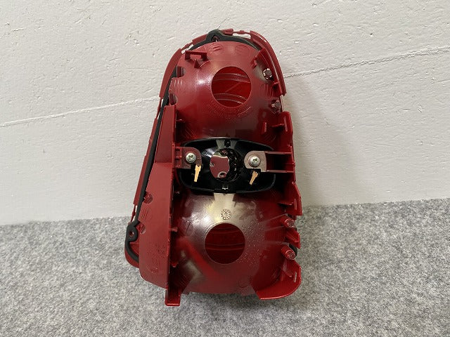 MINI/ミニ R55/R56/R57 純正 左 テールランプ/ライト/レンズ ハロゲン OLSA 7255911-04 MINI(141109)