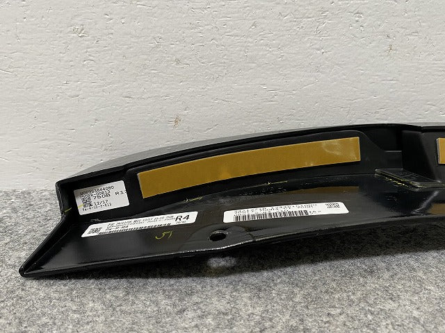新品!ハリアー 80系/G/Z/MXUA80/MXUA85/AXUH80/AXUH85 純正 右 クォーターパネル サイドパネル D2611-63110/210 モデリスタ(141140)
