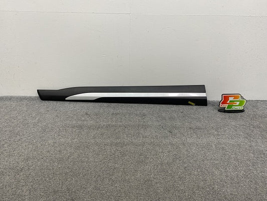 キックス/KICKS P15/RP15/SNP15 純正 左 フロント ドア サイドパネル マッドガード 80871 5RF0A/B 素地 日産(141155)