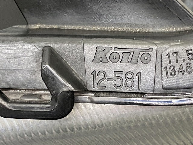 カローラ フィールダー/アクシオ 16系/NZE161G/NRE161G/NZE164G/NKE165G/ZRE162G 純正 右 ヘッドライト/ランプ ハロゲン(141156)