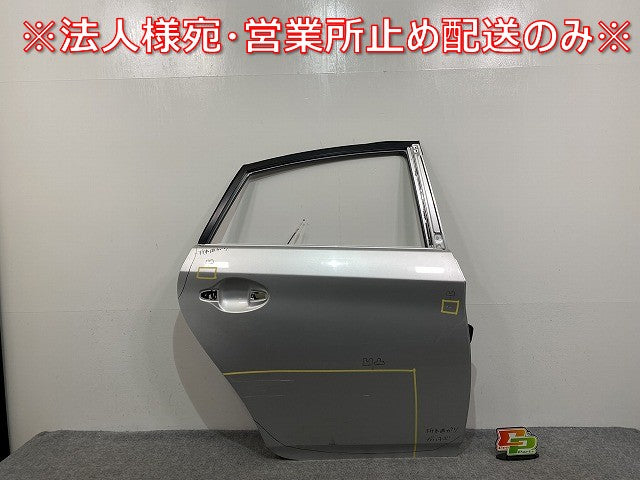 プリウス 30系/ZVW30 純正 右 リア ドア シルバーメタリック 1F7 トヨタ(141174)