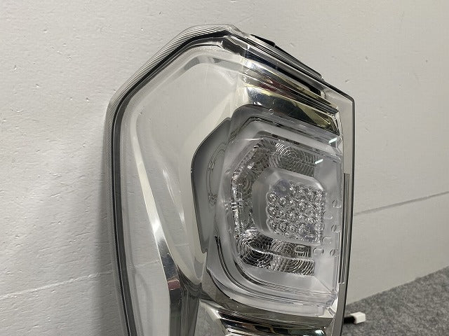 デイズ ルークス ハイウェイスター/B21A 純正 左 テールランプ/ライト/レンズ ハロゲン IMASEN 1146-399 26550-6A02G 日産(141182)
