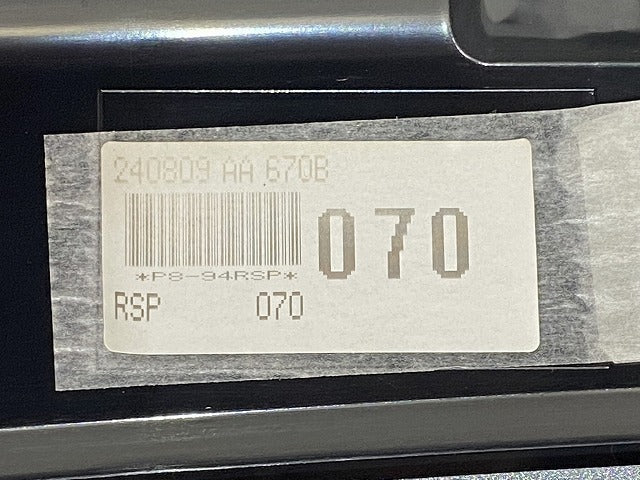 新車取り外し!ヴォクシー/ノア 90系/ZWR90W/ZWR95W/MZRA90W/MZRA95W 純正 リア ルーフスポイラー/ウィング 76871-V1010(141229)