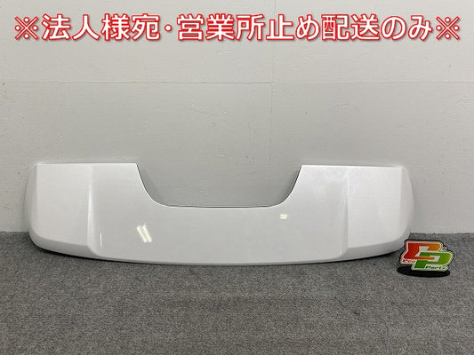 新車取り外し!ランドクルーザー/ランクル FJA300W/VJA300W 純正 リア ルーフスポイラー/ウィング 76085-60130 090 トヨタ(141230)