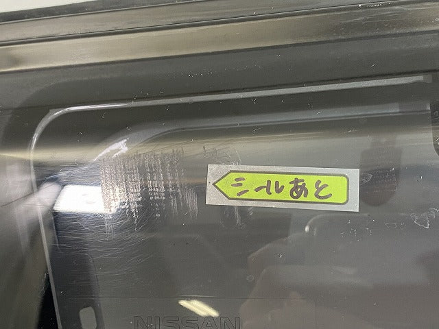 デイズ ハイウェイスター/eKクロス B44W/B45W/B47W/B48W B33W/B36W 純正 右 フロント ドア バイザー付 ホワイトパール QBB 日産(141239)