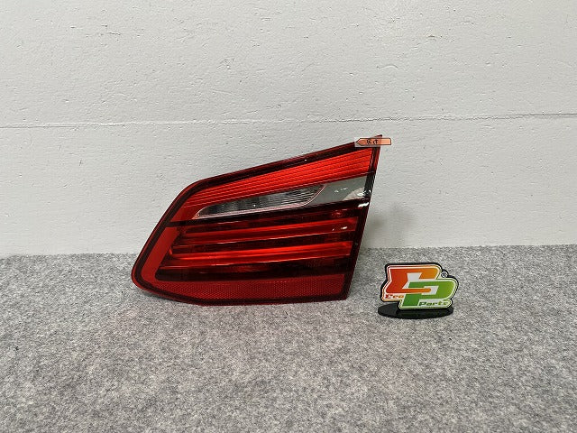 2シリーズ F45/F46 純正 右 テールランプ/ライト/レンズ ハロゲン OLSA 7311042-10 BMW(141275)