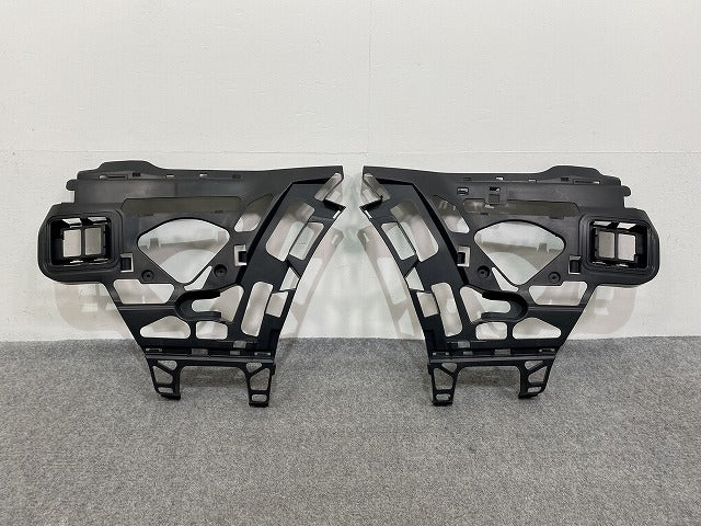 新品!GLクラス X164 純正 リア バンパー A 164 885 89 25 A 16488506389999 サフ メルセデスベンツ(141409)