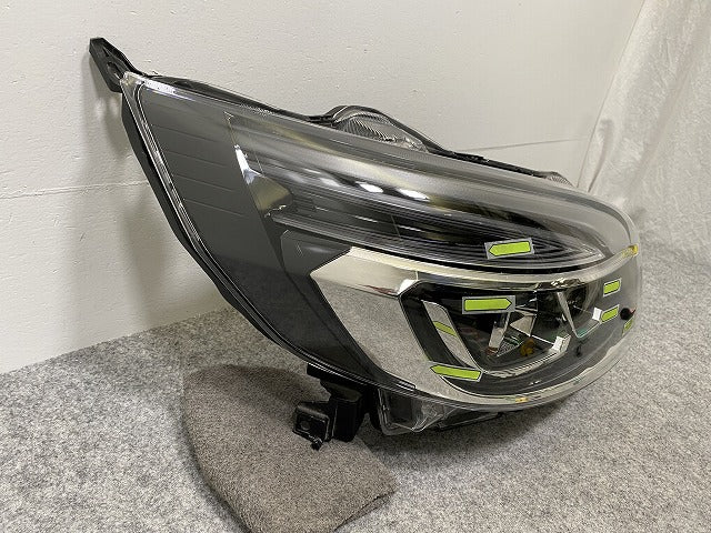 デイズ ルークス ハイウェイスター/B21A 純正 後期 右 ヘッドライト/ランプ LED レベライザー KOITO 100-6712J 日産(141417)