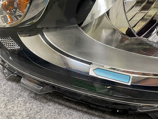 eKワゴン B11W 純正 左 ヘッドライト/ランプ ハロゲンLED STANLEY W1046 三菱(141418)