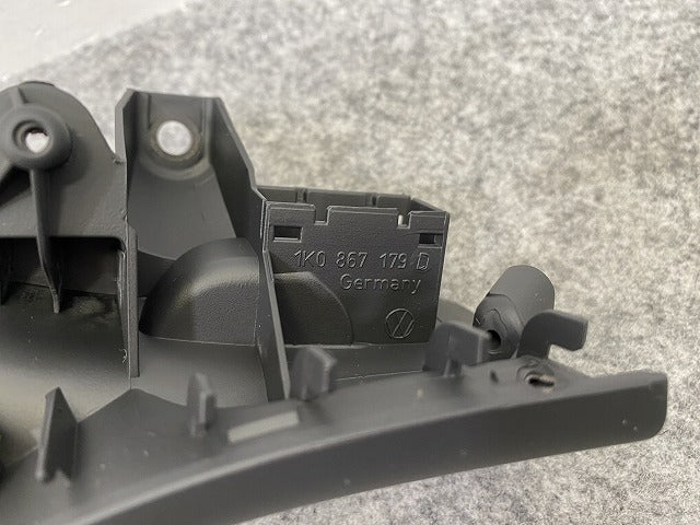 新品!イオス 1F/1FBUB/1FBWA/2006-2016 純正 左 フロント ドアトリムカバー 1K0 867 179 1K0867179D75R 素地 フォルクスワーゲン(141466)