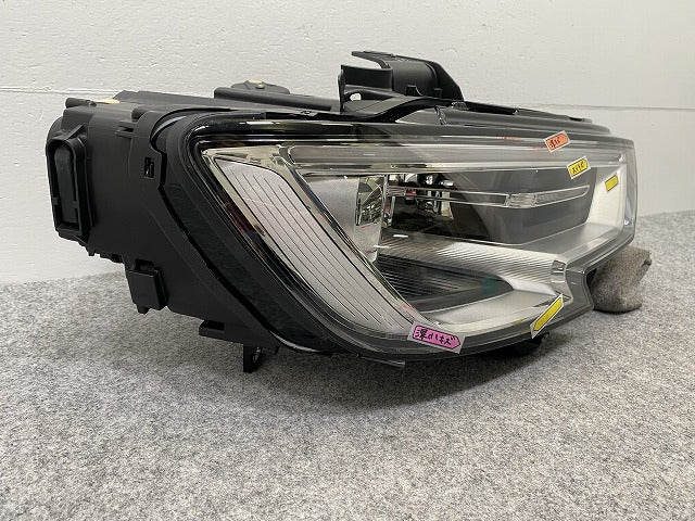 新品!A3 8V系 2017-2020 純正 後期 右 ヘッドライト/ランプ キセノン HID VALEO 8V0 941 044 F アウディ(141499)