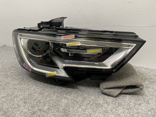 新品!A3 8V系 2017-2020 純正 後期 右 ヘッドライト/ランプ キセノン HID VALEO 8V0 941 044 F アウディ(141499)