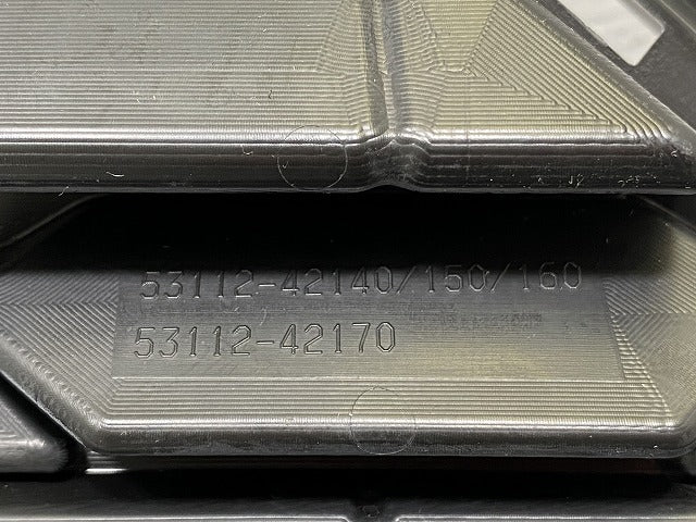 新車取り外し!RAV4/X/ハイブリッドX /MXAA52/MXAA54/AXAH52/AXAH54/ フロント グリルグリル/ラジエーターグリル 53112-42140/150(141503)