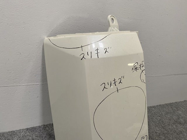 セレナ ハイウェイスター/S/X/G/XV/C27/GFC27/GFNC27/GC27/GNC27 純正 前期 左リア コーナーパネル 85231 5TA0Hホワイトパール QAB(141510)