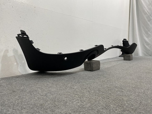 新品!ミニ クラブマン(F54) 純正 リア スポイラー バンパーアンダーカバー/ディフューザー/下部/ロアバンパー 114129-10 素地 MINI(141550)
