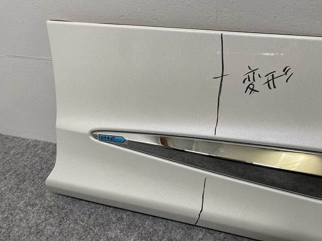 アルファード/ヴェルファイア 30系/AGH30W/AGH35W/GGH30W/GGH35W/AYH30W 純正 右 スライドドア サイドパネル 76915-580AR3(141569)