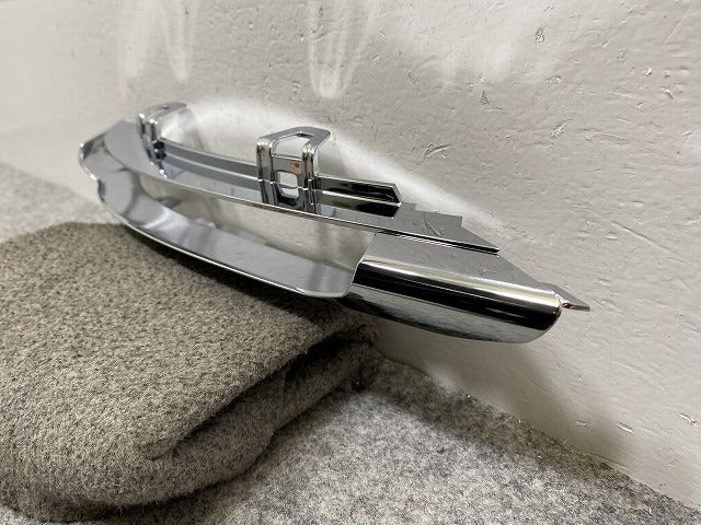 新品!W218 純正 左 フロント バンパーメッキモール A218 885 09 74 2188850974 メッキ メルセデスベンツ(141570)