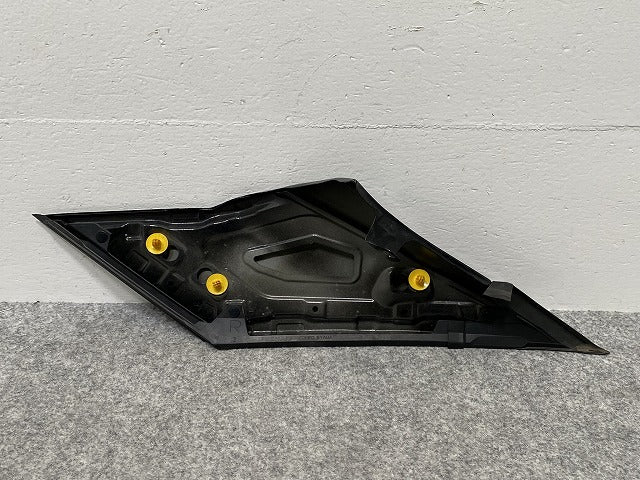 セレナ ハイウェイスター/S/X/G/XV/C27/GFC27/GFNC27/GC27/GNC27 純正 右 フロント フェンダー フィニッシャー 638F0 5TA0A(141597)