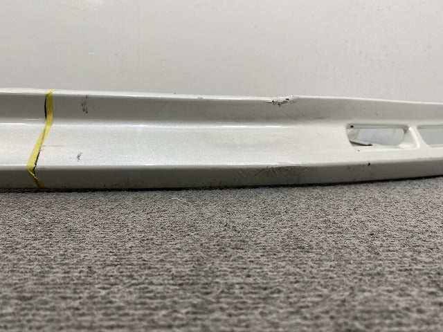 ハイエース/レジアスエース 200系/4型/5型/6型/標準 フロント スポイラー ホワイトパールクリスタルシャイン 070 トヨタ(141624)