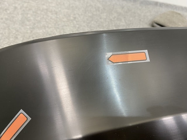 新品!XC60 UB 系 リア バンパーアンダーカバー/ディフューザー/下部/ロアバンパー 31425207 素地 ボルボ(141627)