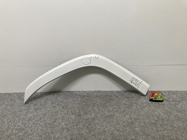 新車取り外し!ランドクルーザー/ランクル FJA300W/VJA300W 純正 右 クォーター アーチモール/オーバーフェンダー 75605-60120(141655)