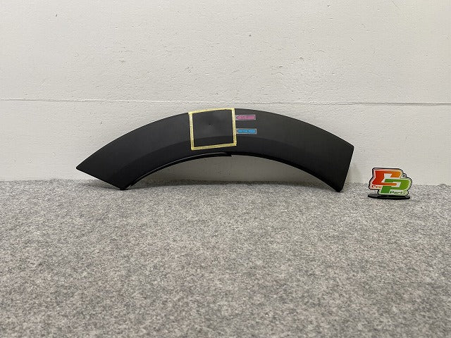 新品!ミニ クラブマン(F54) 純正 右 リア クォーター フェンダーアーチモール/オーバーフェンダー 114129-10 51777401058 素地(141667)