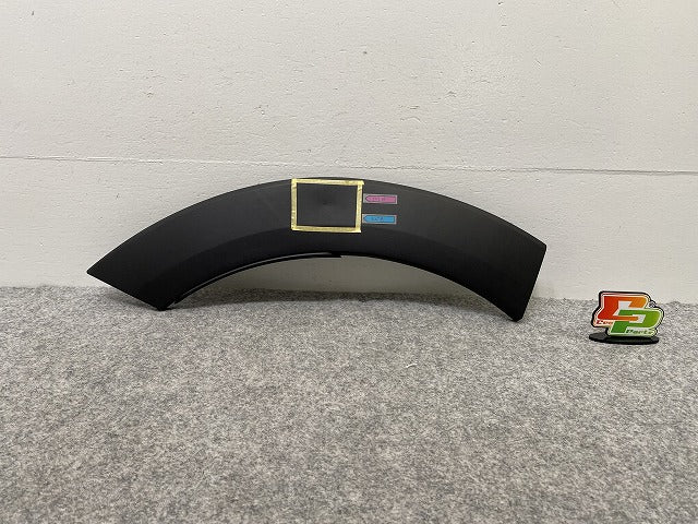 新品!ミニ クラブマン(F54) 純正 右 リア クォーター フェンダーアーチモール/オーバーフェンダー 114129-10 51777401058 素地(141668)