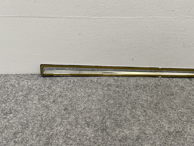 新品!ヴォクシー/ノア/エスクァイア 80系 ZRR80/ZRR85ZWR80 純正 左 フロント ドア スタイリッシュモール モデリスタ D2619-50620(141696)