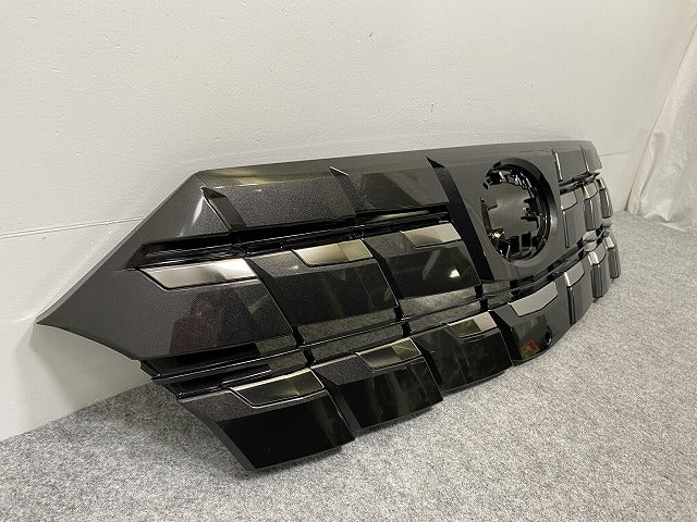 新車取り外し!アルファード 40系/AGH40W/AGH45W ハイブリッド/AAHH40W/AAHH45W 純正 フロント グリル カメラ穴付 53111-V2010(141705)