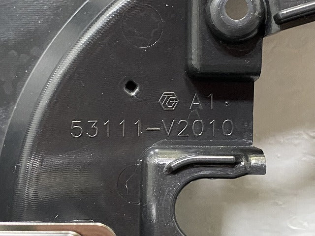 新車取り外し!アルファード 40系/AGH40W/AGH45W ハイブリッド/AAHH40W/AAHH45W 純正 フロント グリル カメラ穴付 53111-V2010(141705)