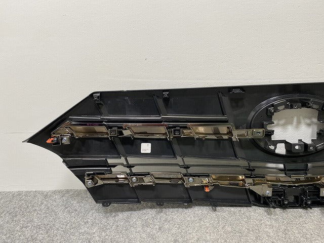 新車取り外し!アルファード 40/AGH40W/AGH45W 純正 フロント グリル/ラジエーターグリル カメラ穴付 53111-V2010 ガンメタ トヨタ(141707)