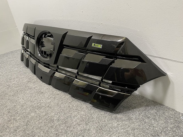 新車取り外し!アルファード 40/AGH40W/AGH45W 純正 フロント グリル/ラジエーターグリル カメラ穴付 53111-V2010 ガンメタ トヨタ(141708)
