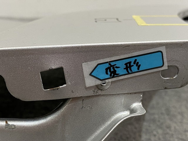 バネット NV200 M20/VM20/VNM20 純正 左 フロント フェンダー ブリリアントシルバーメタリック K23 日産(141713)