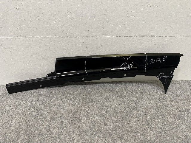 新品!970パナメーラ/PORSCHE  ピラー 970.537.381.02 ブラック 741 ポルシェ(141716)