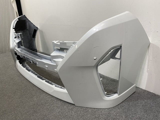 セレナ/ハイウェイスター e-POWER C28/GC28/GFC28 純正 フロント バンパー 62022 7DF0H プリズムホワイト QBE 日産(141769)