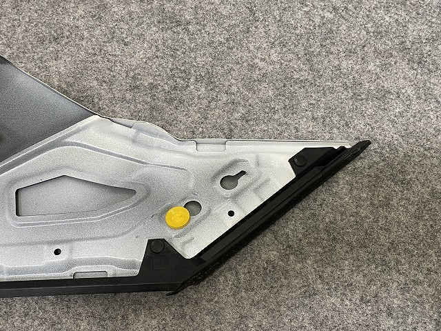 セレナ ハイウェイスター/S/X/G/XV/C27/GFC27/GFNC27/GC27/GNC27 純正 左 フィニッシャー 638F1 5TA0A ブリリアントホワイトパール(141776)